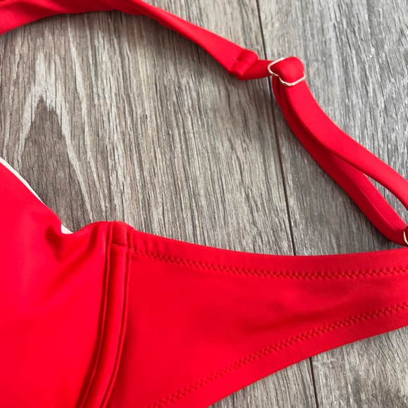 HOT RED bikini top 36C - Picture 3 of 5
